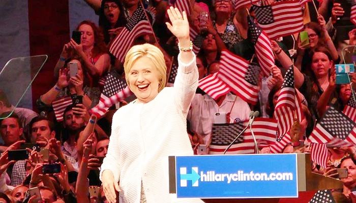 Hillary Clinton ABD'nin ilk kadın başkan adayı