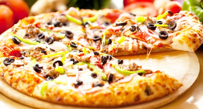 Pizzaya hile bulaştı
