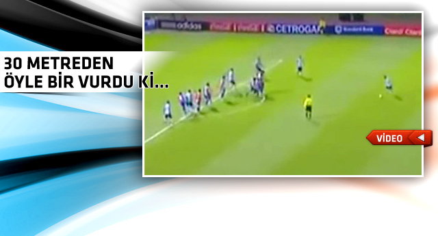Messi'den mükemmel frikik golü