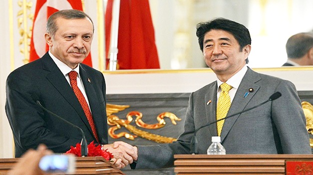 Üst düzey ziyaretler ikili ilişkileri güçlendirdi