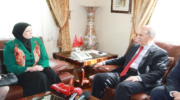 Şehit eşi Bosnalı bayan belediye başkanı, işbirliği için Bursa'da