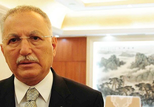İhsanoğlu'ndan Esed'e çağrı