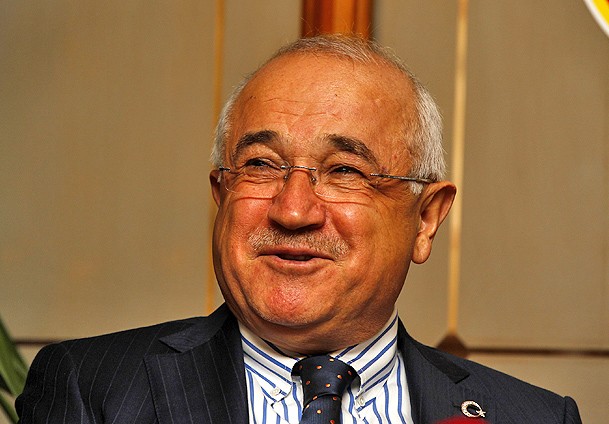 Çiçek'ten 2 komisyona teşekkür