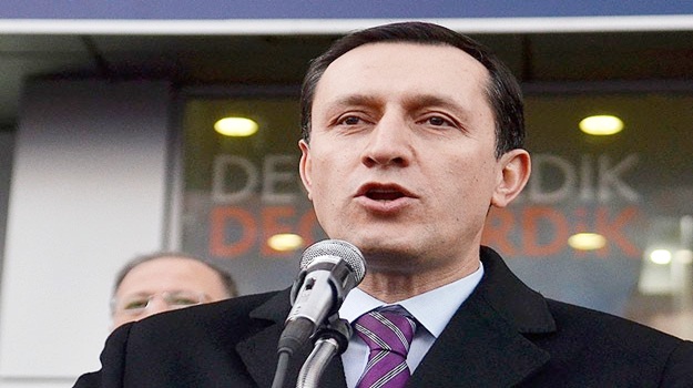 Sansürle yasakla izah edilmemeli