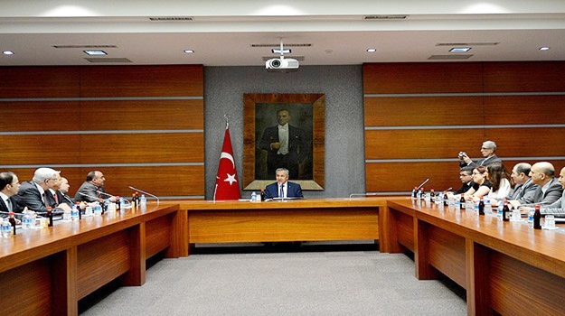 Basın sektöründeki sorunları takip ediyoruz