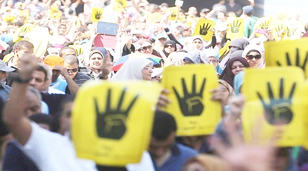 Mısırlılara sokağa inme ve eylem çağrısı