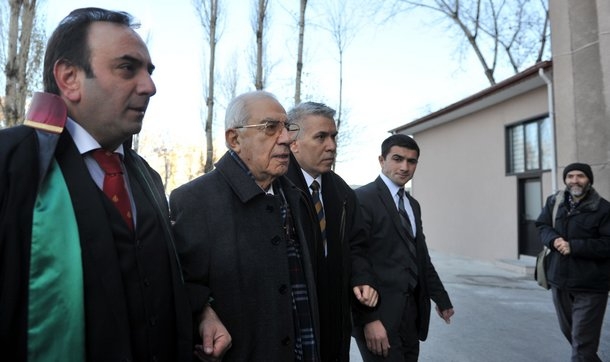 Karadayı'nın çapraz sorgusu devam edecek