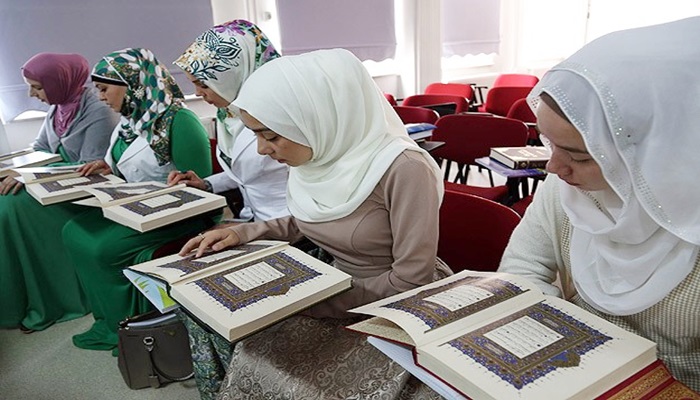 İslamiyeti öğrenmek için uzaklardan geliyorlar