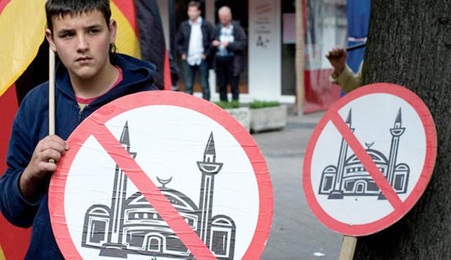 Norveç'te Müslümanlara Nazi usulü fişleme!