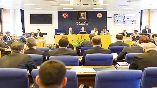 Torba tasarı komisyonda kabul edildi