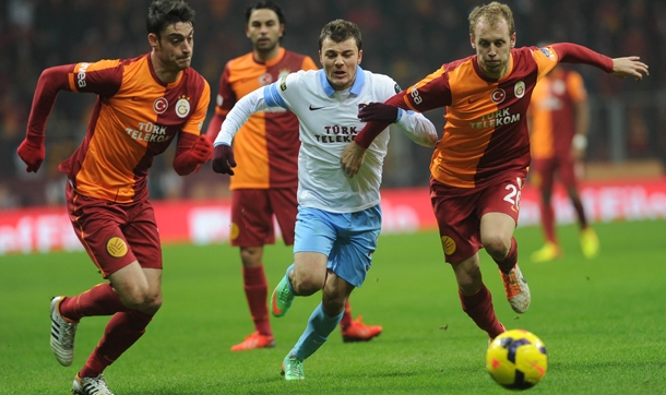 Galatasaray, Trabzon'u Burak Yılmaz'la geçti: 2-1