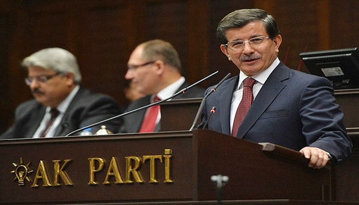 Hepinizin yanımda durmanızı istiyorum
