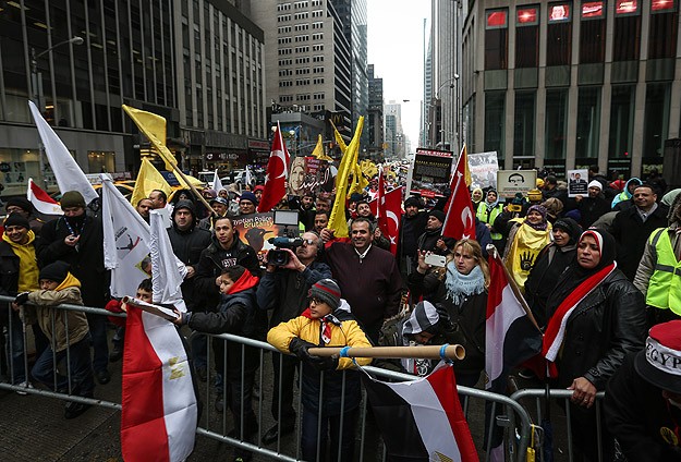 Mısır'daki darbe New York'ta protesto edildi