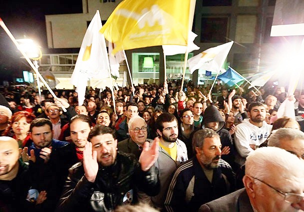 Güney Kıbrıs'ta gözler ikinci turda