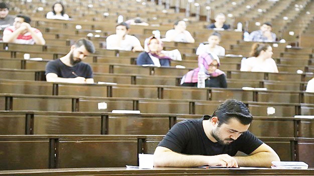 LYS Fen Bilimleri Sınavı başladı