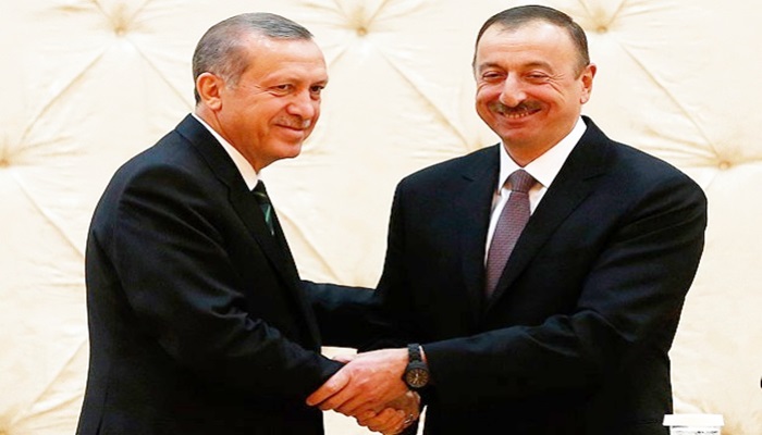 Aliyev Cumhurbaşkanlığı Sarayı'nda törenle karşılandı