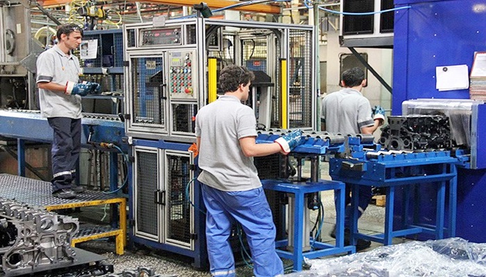 Sanayi üretimi yüzde 0,3 arttı
