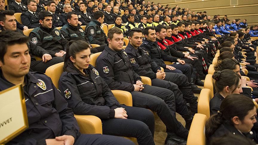 Polis ve muhtarlara zam