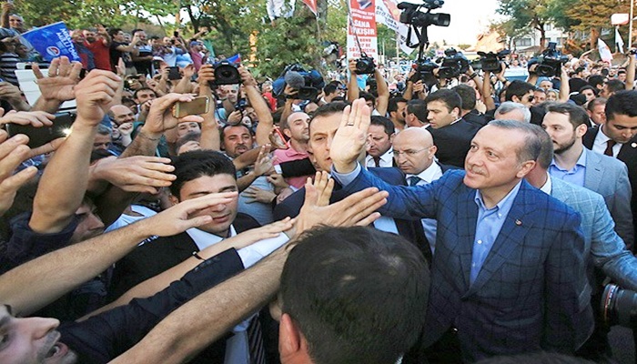 Erdoğan seçim zaferini ilan etti