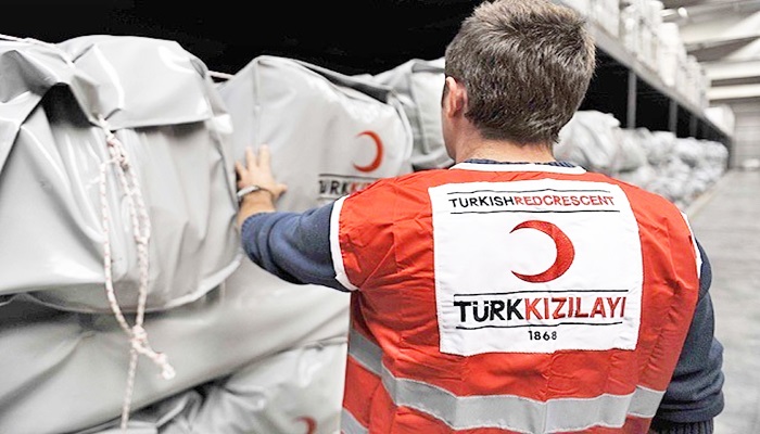 Türk Kızılayı'nın Bayırbucak'a yardımları sürüyor