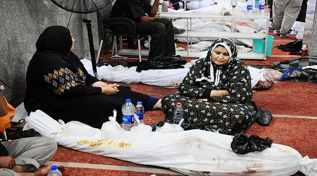 Darbeciler şehit Mısırlılar'a bunu da yaptı