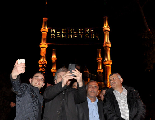 Selimiye'ye 16 yıl aradan sonra mahya asıldı