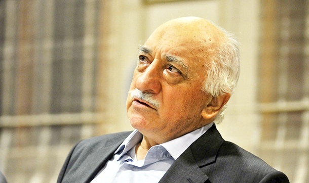 Gülen: Gerçekler ortaya çıkacak; hakaretlere karşılık verip kalp kırmayın