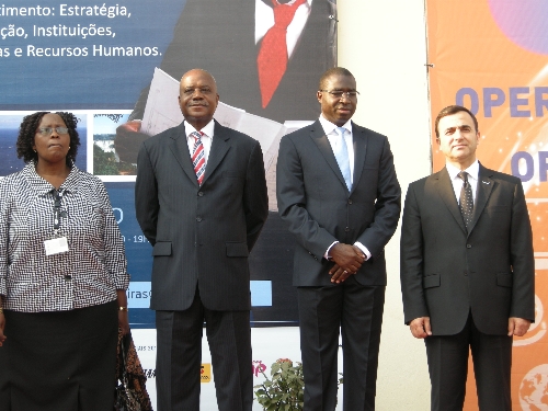 TUSKON'dan Angola'ya çıkarma