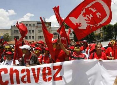 Venezuela'da gergin seçim kampanyası