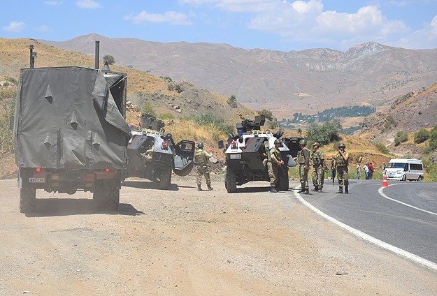 Bitlis'teki terör saldırısında 2 asker yaralandı