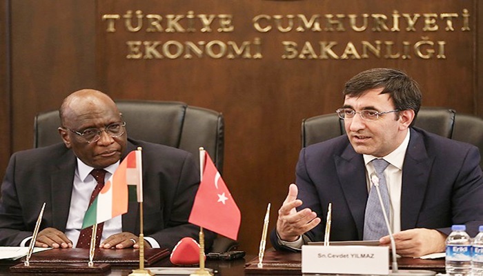Ticaret hacminin 25 milyar dolara ulaşmasını bekliyoruz
