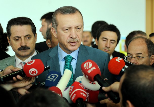 Erdoğan Gül'ü ziyaret ediyor