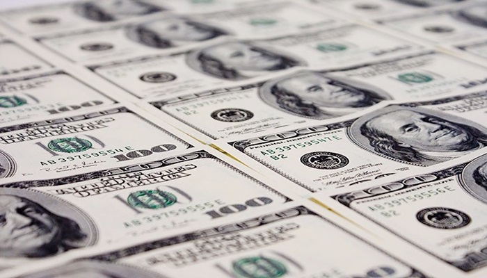 Dolar 2,30'u aştı