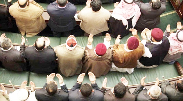 230 imam ve hatibe uzaklaştırma talebi