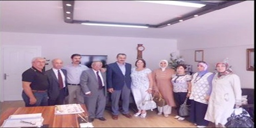 Yalova Tut Elimden Derneği(YATED), AK Parti İl Başkanı Mustafa Pehlivan'ı ziyaret etti