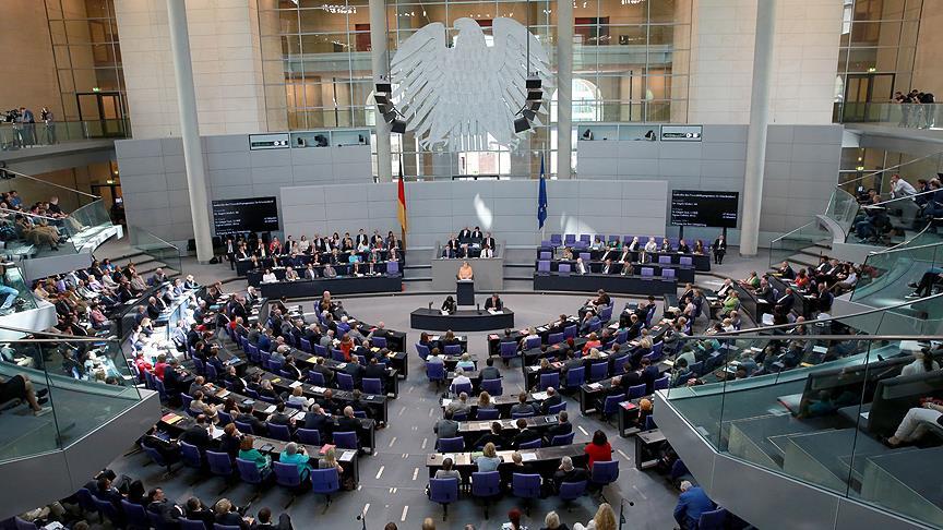 Der Spiegel dergisi: Alman hükümeti Federal Meclis'in aldığı karara mesafe koyacak