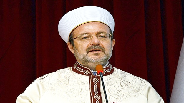 Herkes kendini hakikatin yerine koymaya kalkışıyor