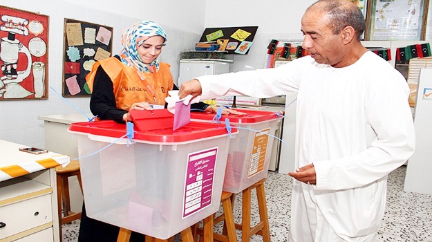 Libya'da halk sandık başına gitti