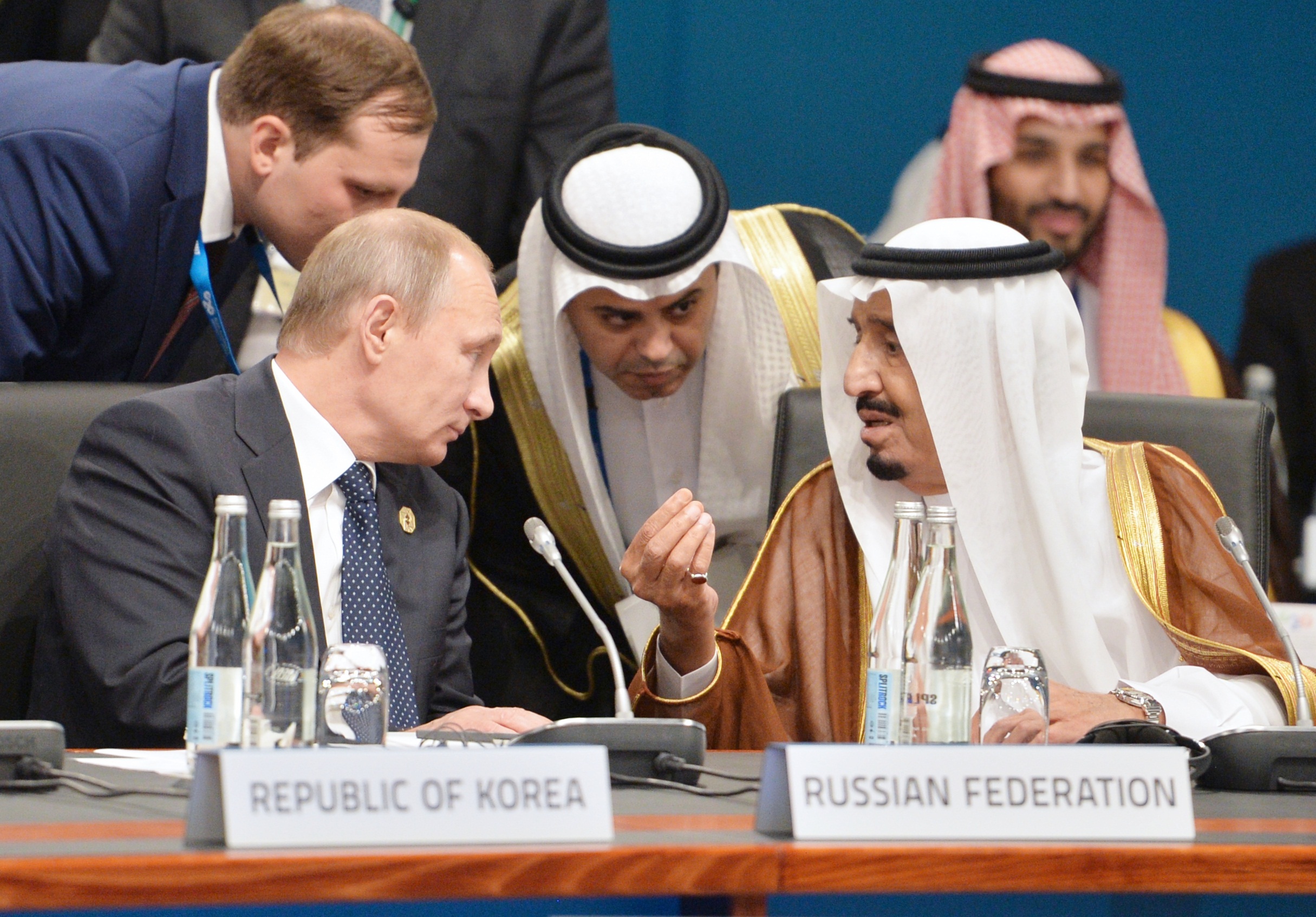 Suudi Arabistan'dan Putin'e Yemen telefonu