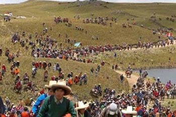 Perulu madenciler olağanüstü hal ilan ettirdi