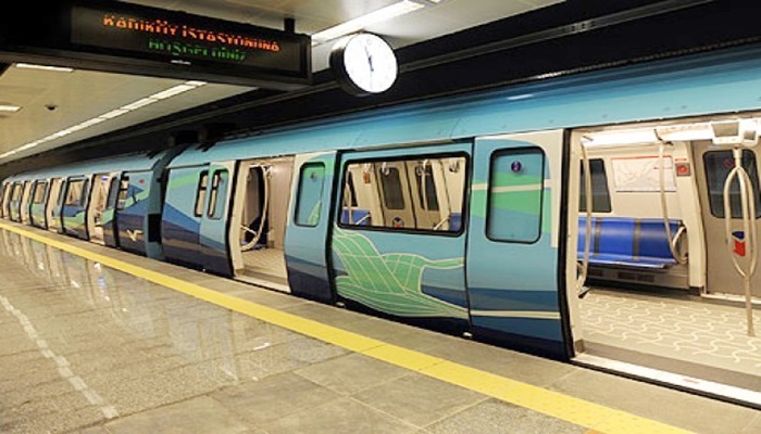 İstanbul metrosunda kaza