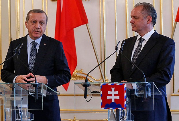 Süreci Slovakya'nın hızlandıracağına inanıyorum