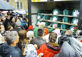 Bosna'da öldürülenler için anma töreni
