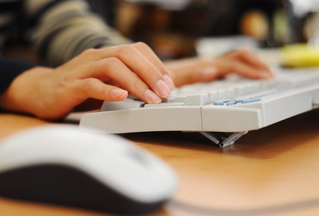 Eski Yunan bakan internetten iş arıyor
