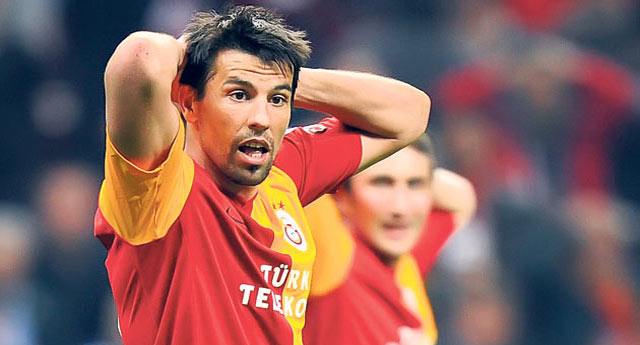 Milan Baros'tan şehit ailelerine yardım