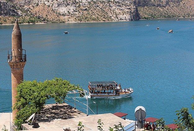 'Silahlar susunca turizm patlayacak'