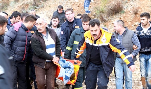 Kaza yapan sürücü bir gün sonra sağ kurtarıldı