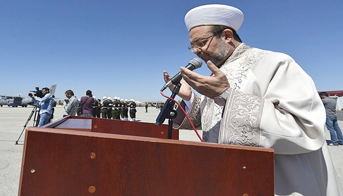 Mehmet Görmez'den şehitler için dua