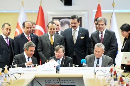 Türk işadamlarına Macaristan'dan vize kolaylığı