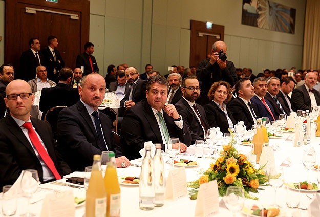 Berlin'de sivil toplum kuruluşlarından ortak iftar